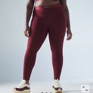 LINEUP HIGH-WAIST POCKET LEGGING